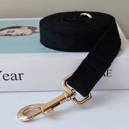 Selene Halsband - Stijlvol en Comfortabel